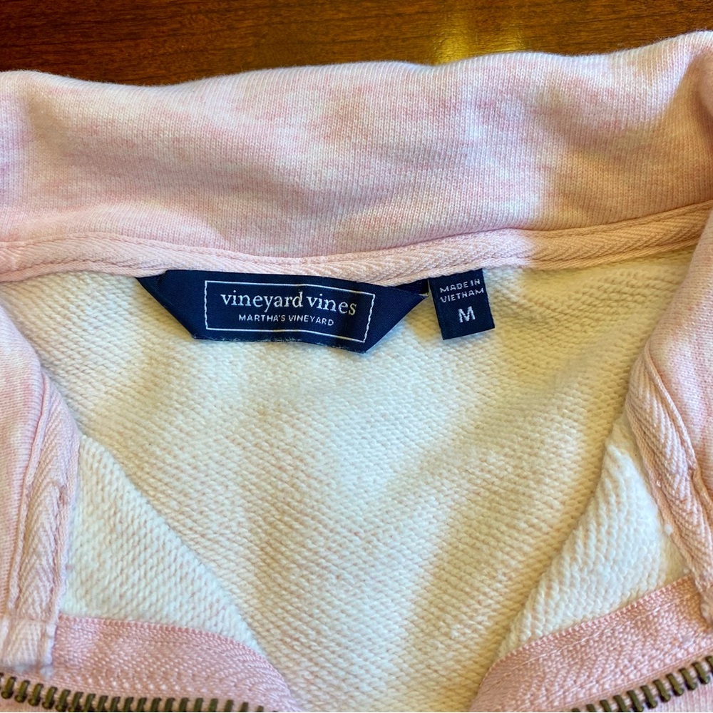 Like New! Vineyard Vines Cotton Shep Shirt in Flamingo Heather Size M - Picture 3 of 7
